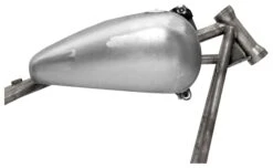 Biker's Choice Flatside Gas Tank For Harley Softail 1984-1999 -Puig Shop bikers choice35 gal flatside gas tank8499 softail6142685 2