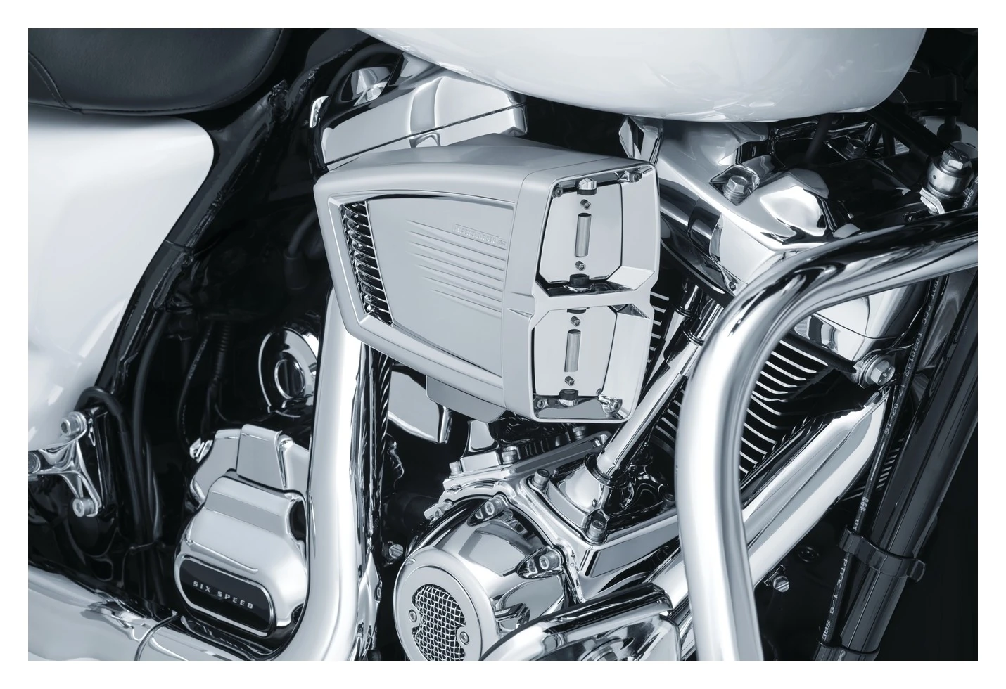 Kuryakyn Precision Tappet Block Accent For Harley Touring 2017-2023 7 Kuryakyn Precision Tappet Block Accent For Harley Touring 2017-2023 - Image 5