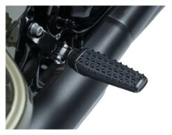 Kuryakyn Thresher Footpegs For Harley -Puig Shop kuryakyn thresher footpegs for harley 1