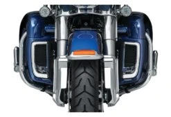 Kuryakyn Tracer LED Fairing Lower Grills For Harley Touring 2014-2023 -Puig Shop kuryakyn tracer led fairing lower grills for harley touring20142020 8
