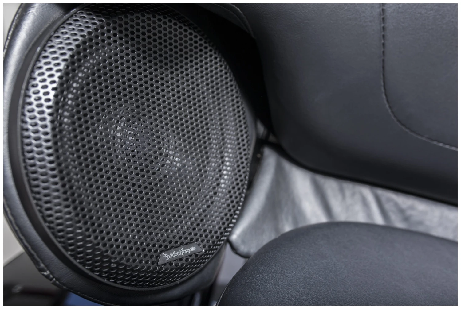 Rockford Fosgate Power 6.5" Speakers For Harley Touring 2014-2023 4 Rockford Fosgate Power 6.5" Speakers For Harley Touring 2014-2023 - Image 2