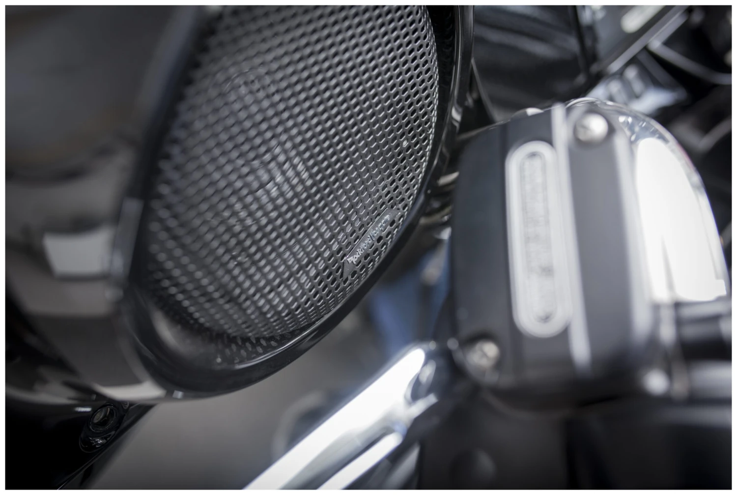 Rockford Fosgate Power 6.5" Speakers For Harley Touring 2014-2023 5 Rockford Fosgate Power 6.5" Speakers For Harley Touring 2014-2023 - Image 3