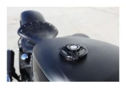 Roland Sands Tracker Gas Cap For Harley 1996-2018 -Puig Shop roland sands design cap gas led trkr op 3